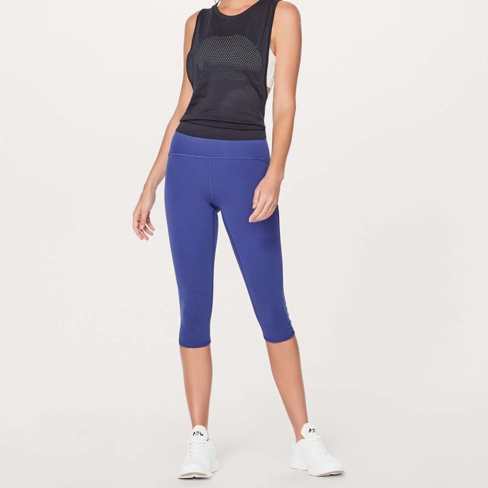 Lululemon Train Times Crop 17" Psychic Size 8